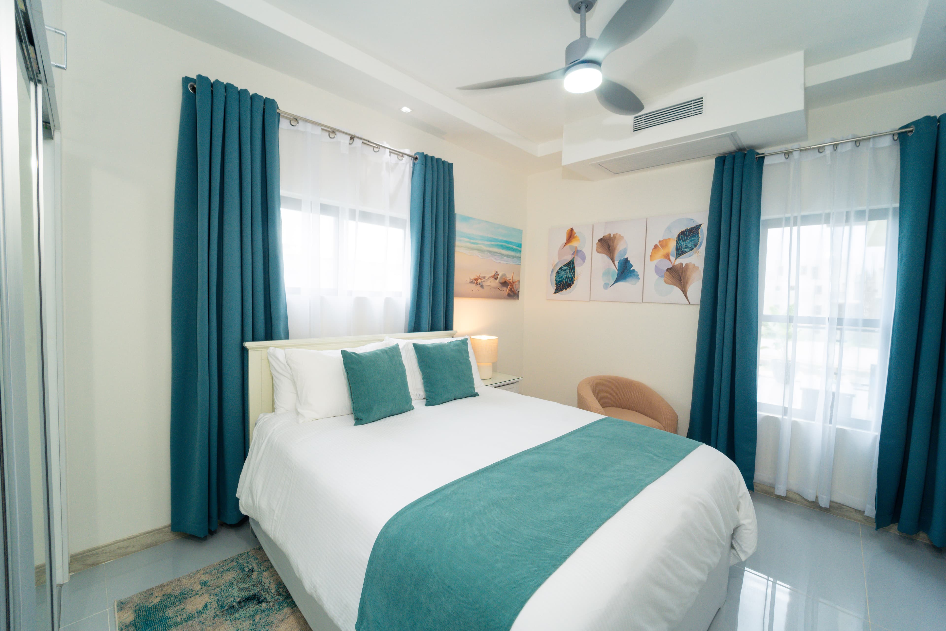 Bedrooms photo
